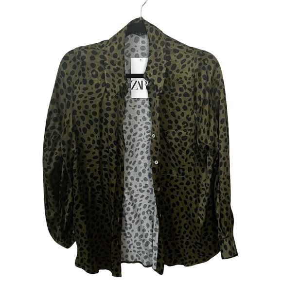 NWT ZARA Pajama Style Animal Print Satin Black Green Button Down Sz M - Picture 2 of 6